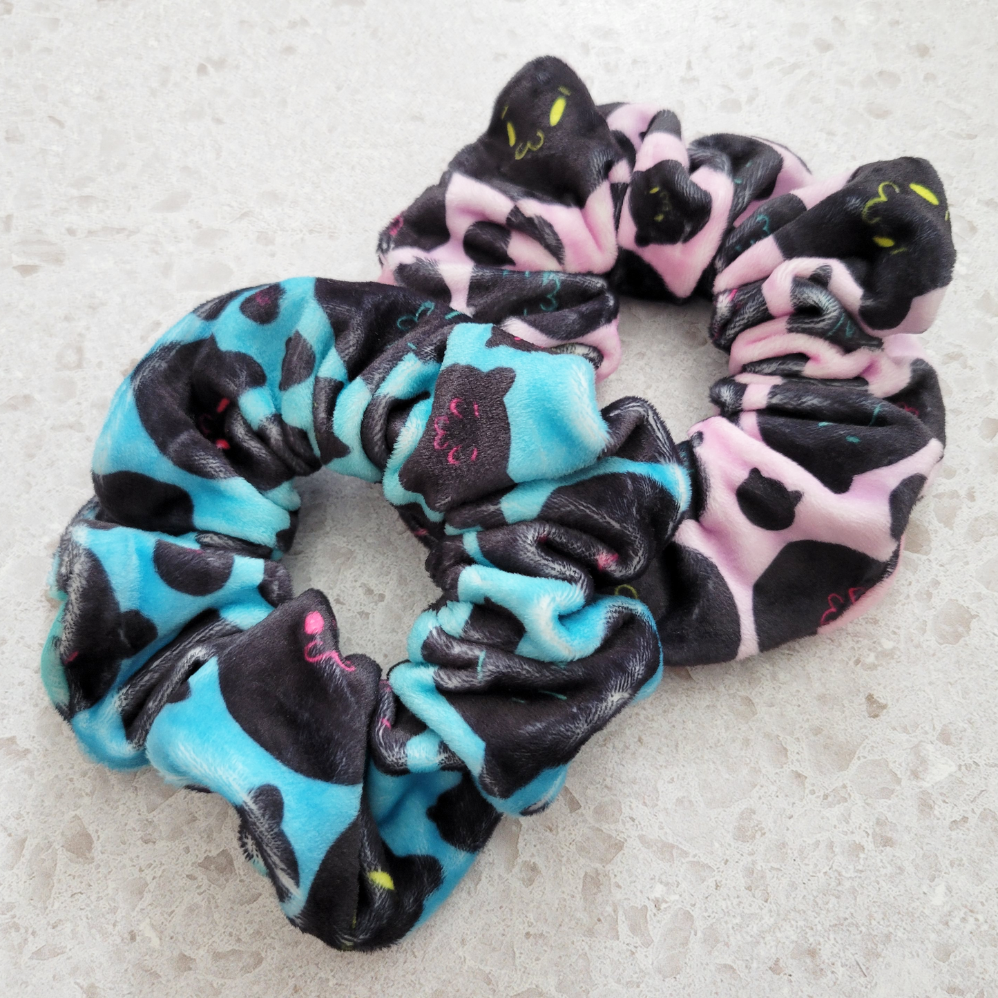 Tamaneko Pattern Scrunchies